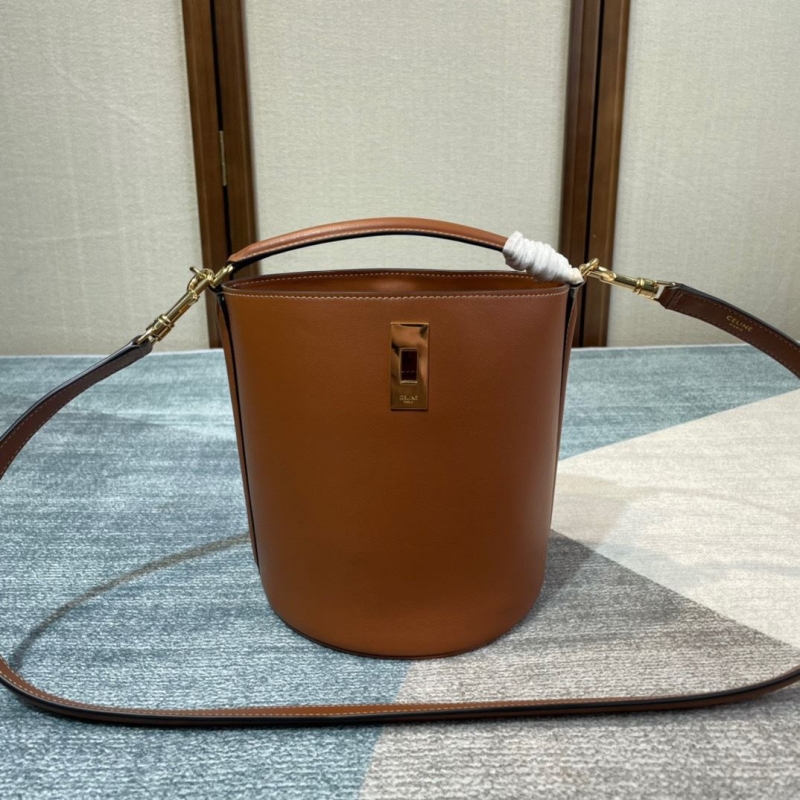 Ce**e bucket bags